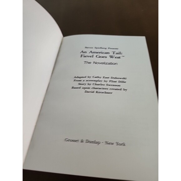 Vtg An American Tail Fievel Goes West Fievel To The Rescue Paperback Book 1991 - Picture 7 of 13